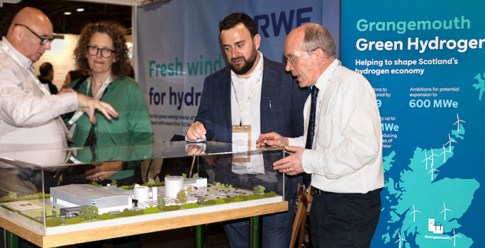 nigel holmes, ceo hydrogen scotland at the RWE exhibit at All Energy